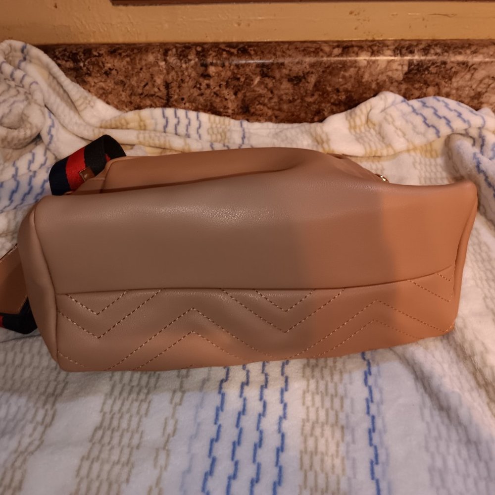 Handbag Repulic New w/o Tag Purse - Picture 5 of 8